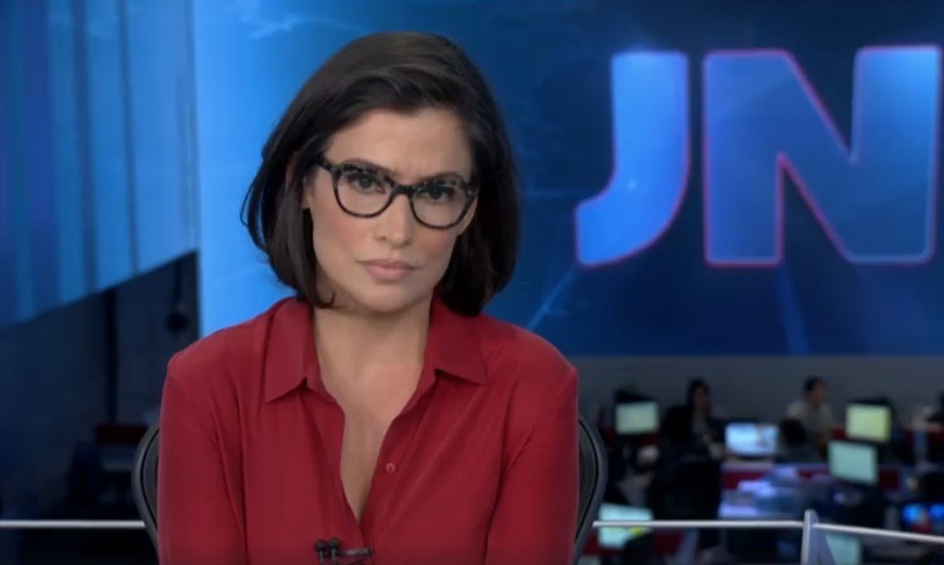 Renata Vasconcellos é âncora do Jornal Nacional (Foto: Reprodução/Globo)