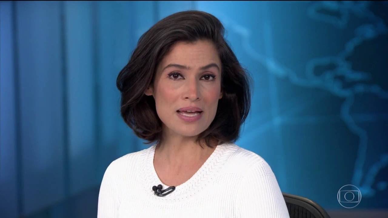 A apresentadora Renata Vasconcellos no Jornal Nacional (Foto: Reprodução/Globo)