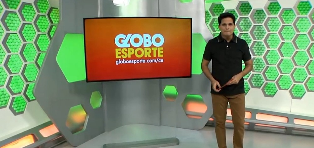 Kario Cezar, jornalista da Globo, epde demissão ao vivo (Foto: Divulgação)