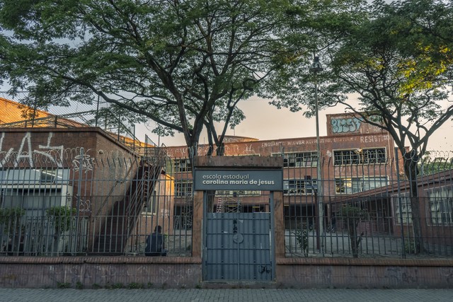 Escola usada como locação para a série Segunda Chamada, (Mauricio Fidalgo/ Globo)