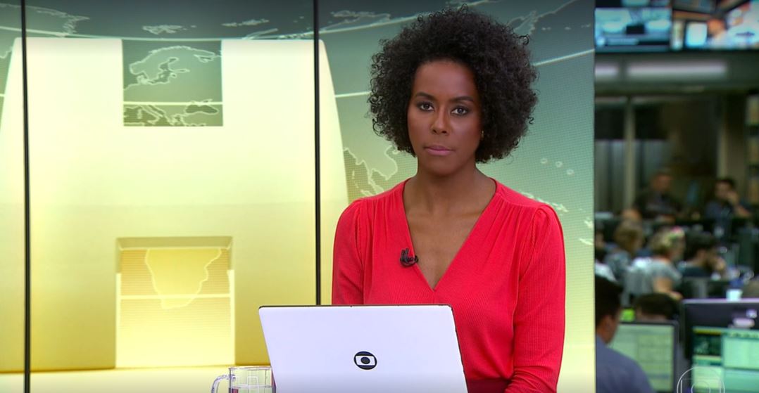 Globo interrompe Encontro com Fátima Bernardes, chama Maju Coutinho para falar sobre Gugu Liberato (Foto: Reprodução/Globoplay)