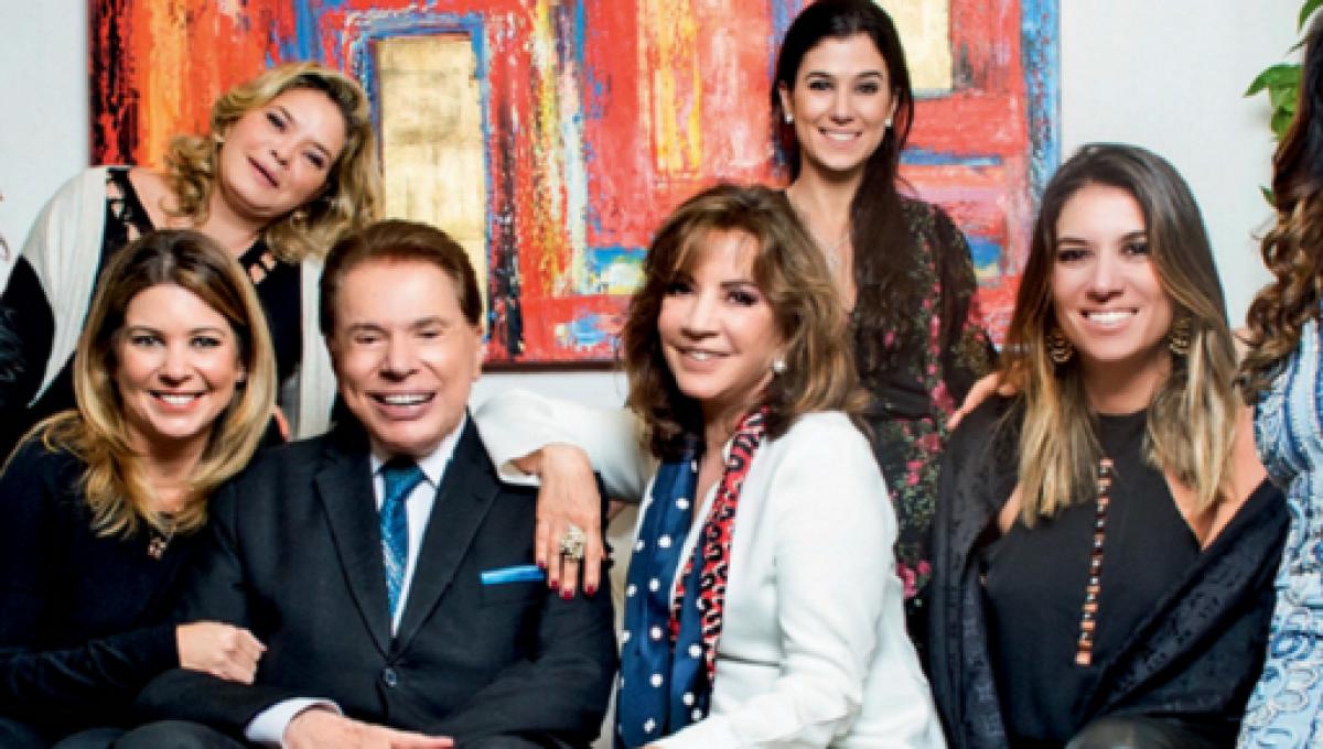 Silvio Santos e família (Foto: Reprodução)
