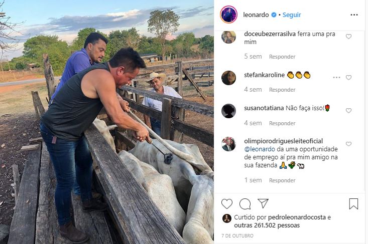 O sertanejo foi duramente criticado ao ser flagrado marcado alguns bois em sua fazenda (foto: reprodução/Instagram)