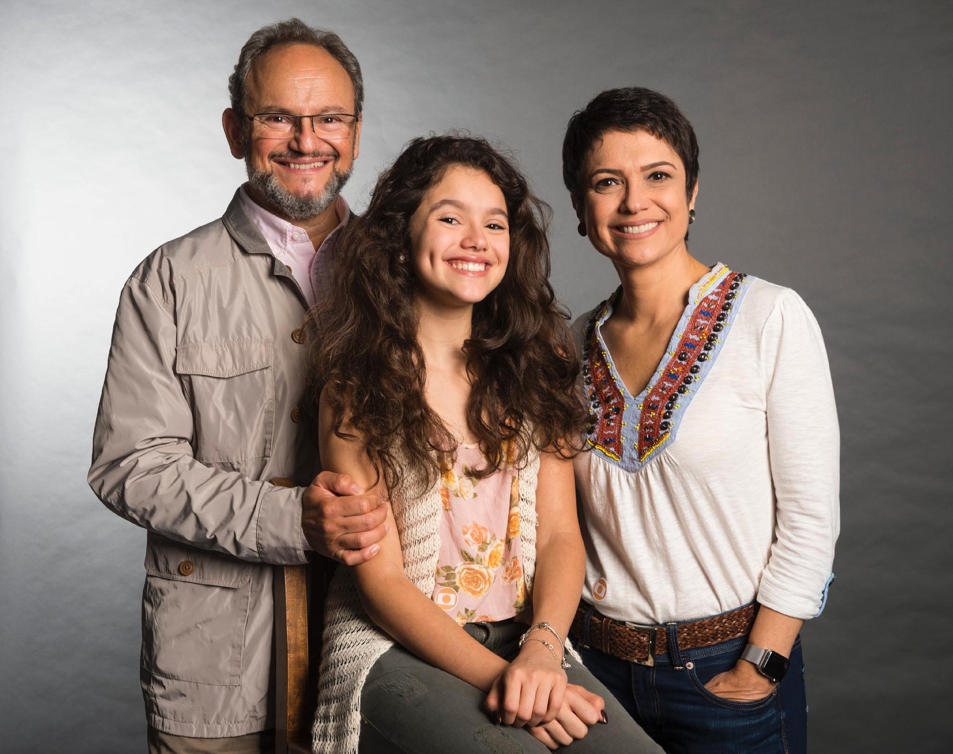 Ernesto Paglia, Sandra Annenberg e a filha Elisa (Foto: Divulgação/TV Globo)