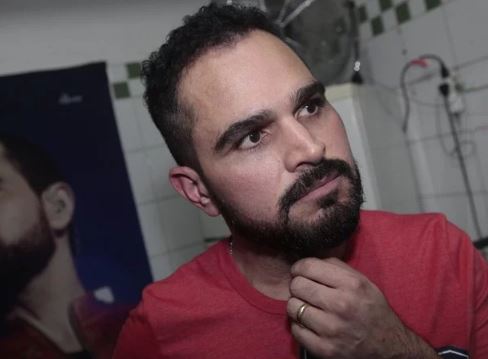 Ex-esposa de Luciano Camargo volta a atacar o cantor, se revolta e o acusa de ser gay: "luciguey"